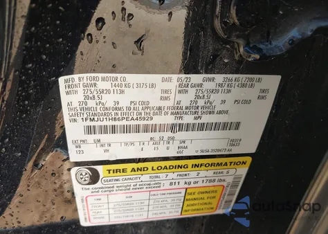 2023 Ford Expedition Xlt z USA, uszkodzony, nr VIN 1FMJU1H86PEA45929